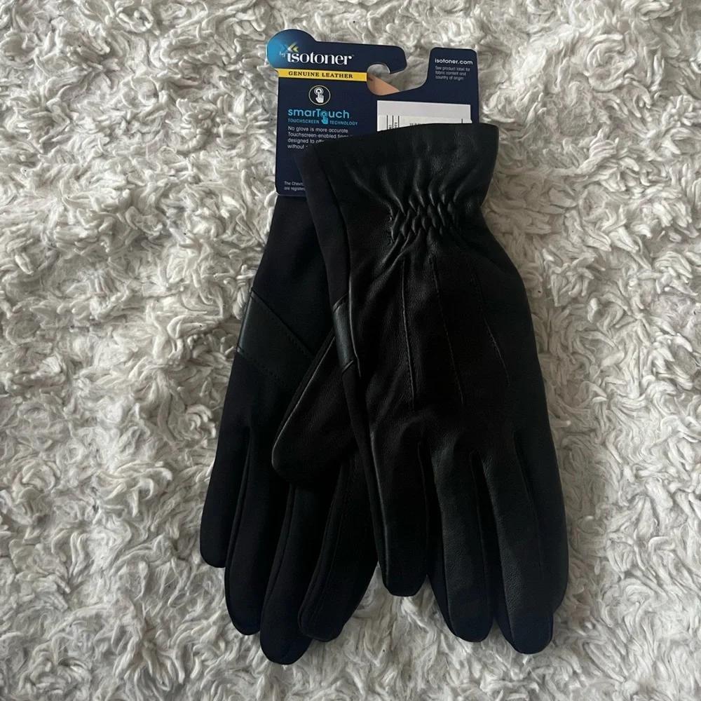 Isotoner women's Sleekheat Stretch Leather Touchscreen Gloves